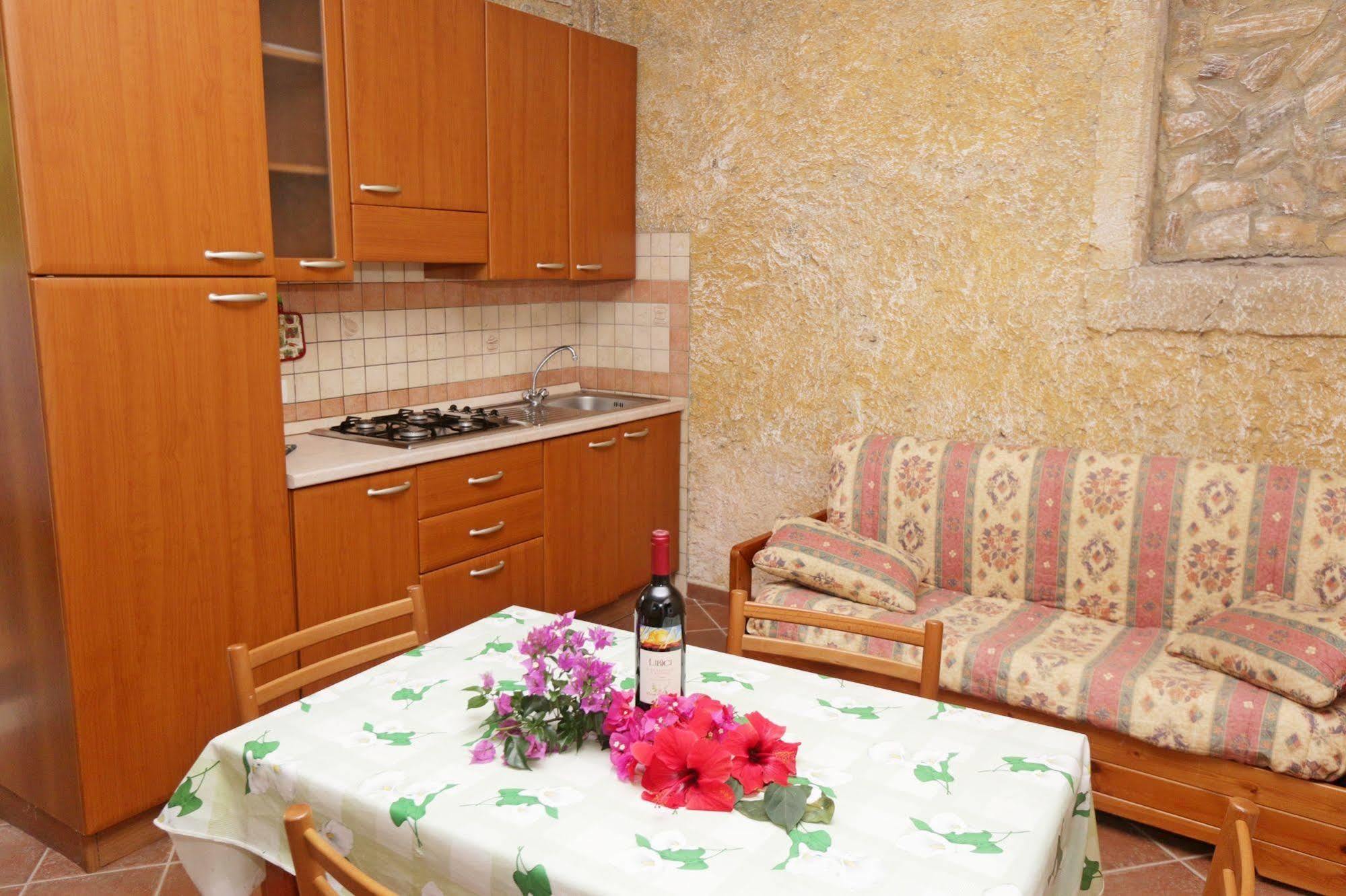 Residenza La Vigna Parghelia Exterior foto